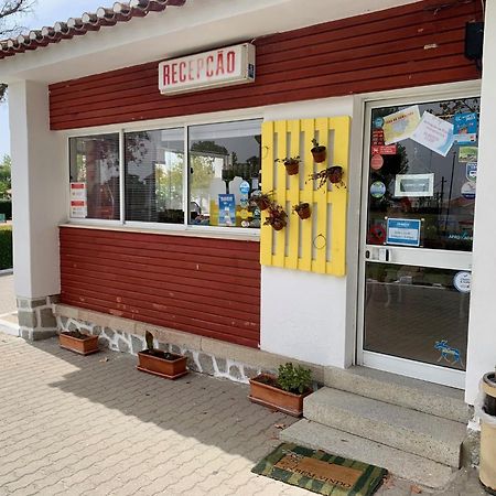 Parque De Campismo Orbitur Evora Otel Dış mekan fotoğraf