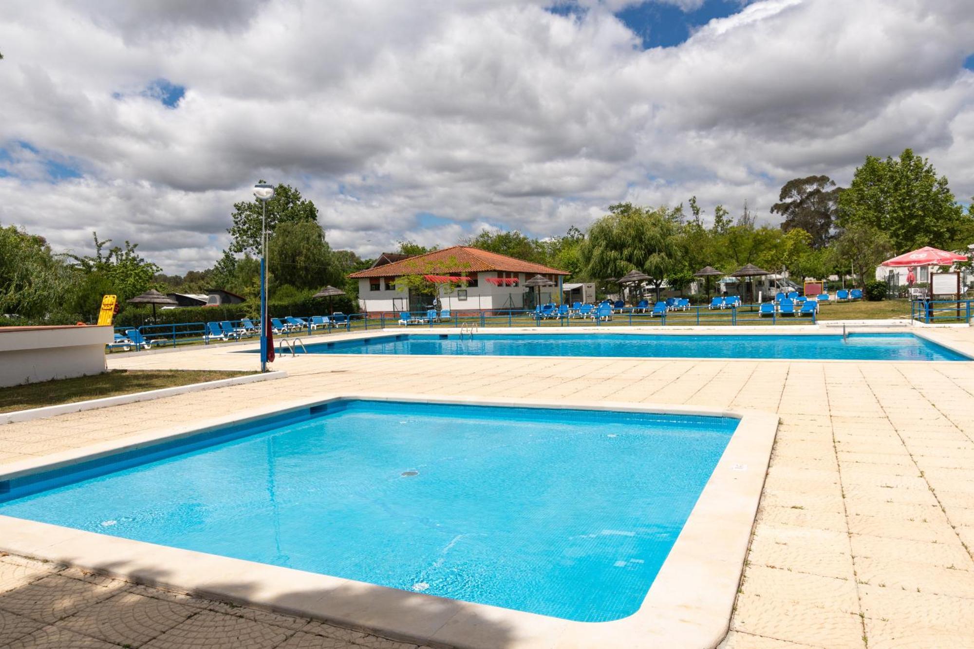 Parque De Campismo Orbitur Evora Otel Dış mekan fotoğraf